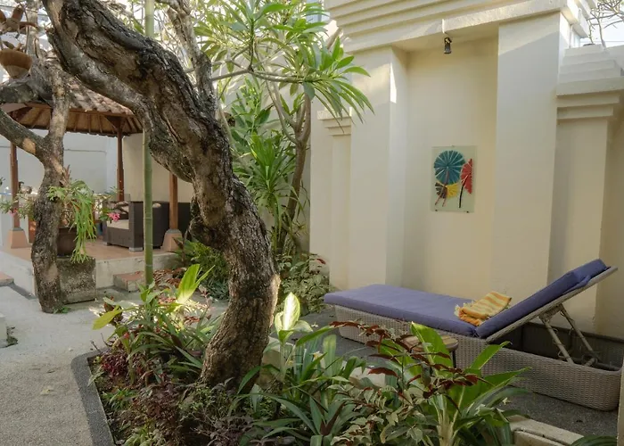 Papaya Villa